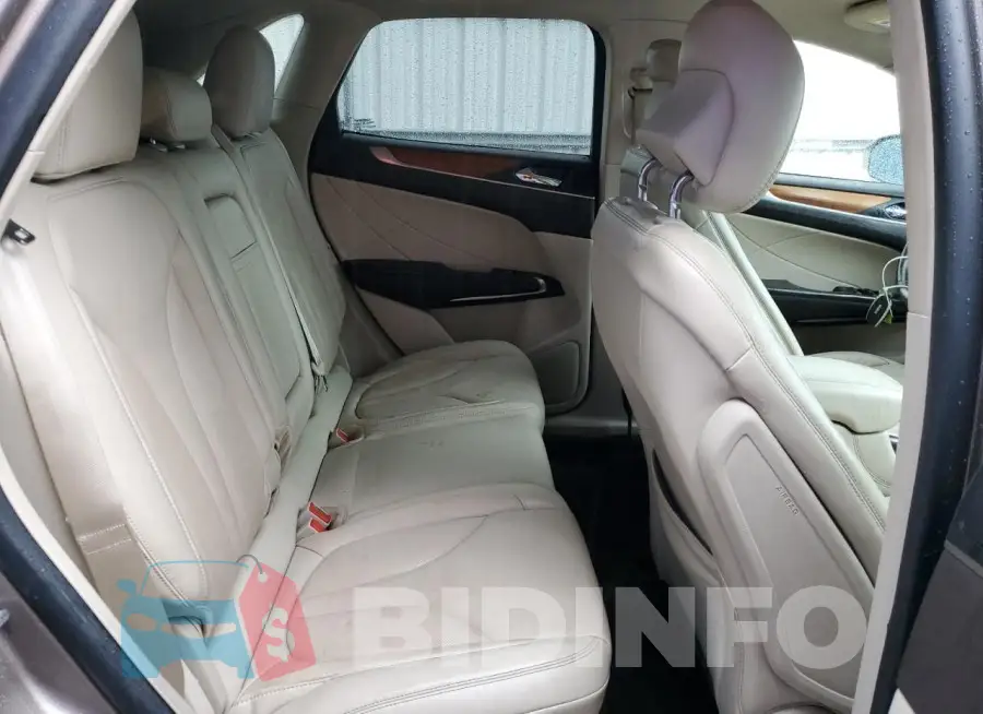 5LMCJ2C98KUL47323 Photo# 10
