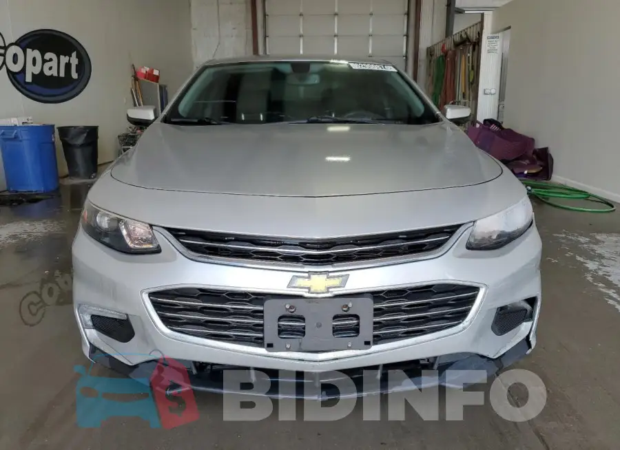 1G1ZD5ST5JF211931 Photo# 5