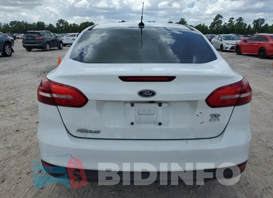 1FADP3F29JL324822 Photo# 6