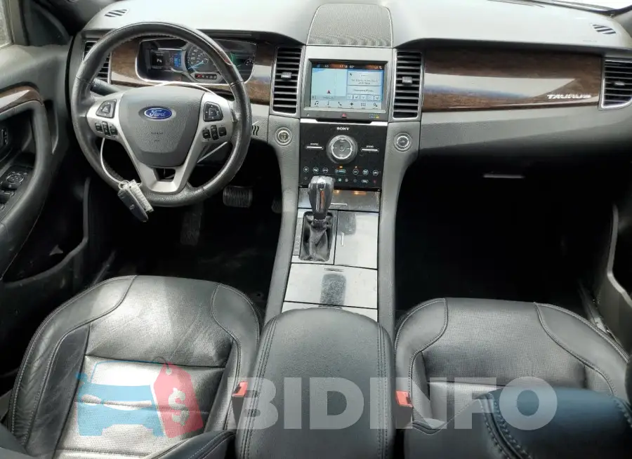 1FAHP2F89HG111646 Photo# 8