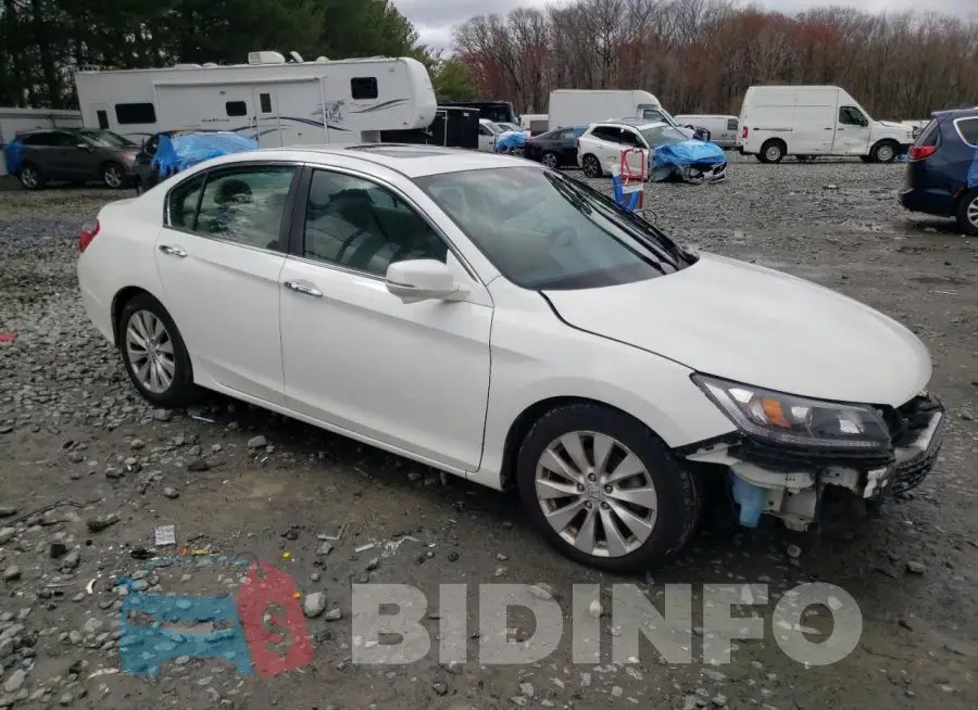 1HGCR2F87FA116747 Photo# 4