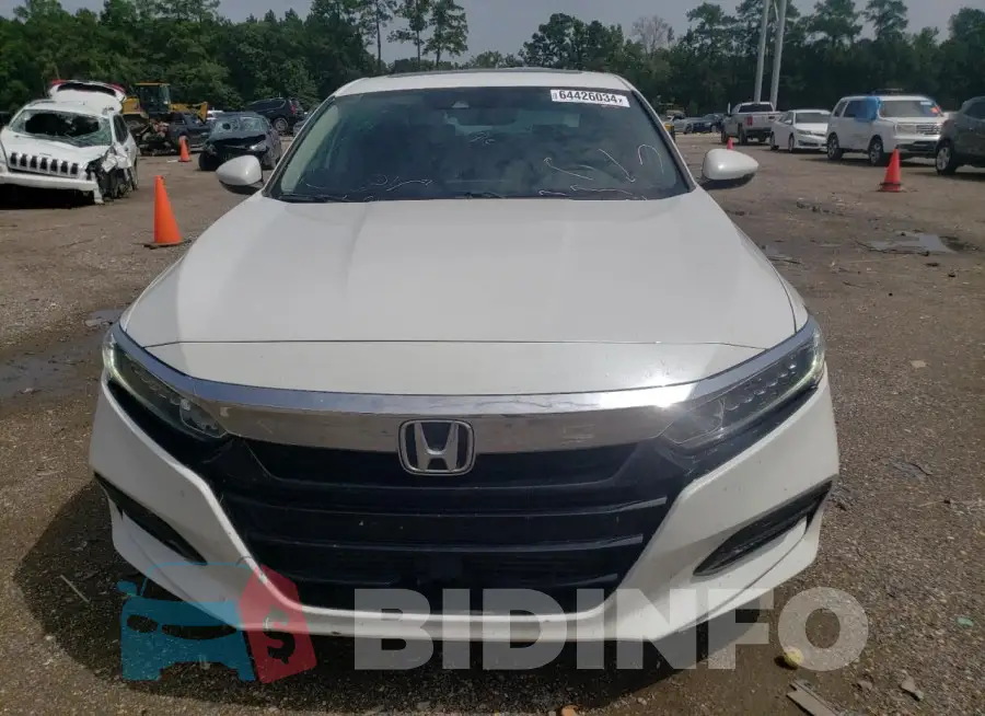 1HGCV2F56JA014804 Photo# 5