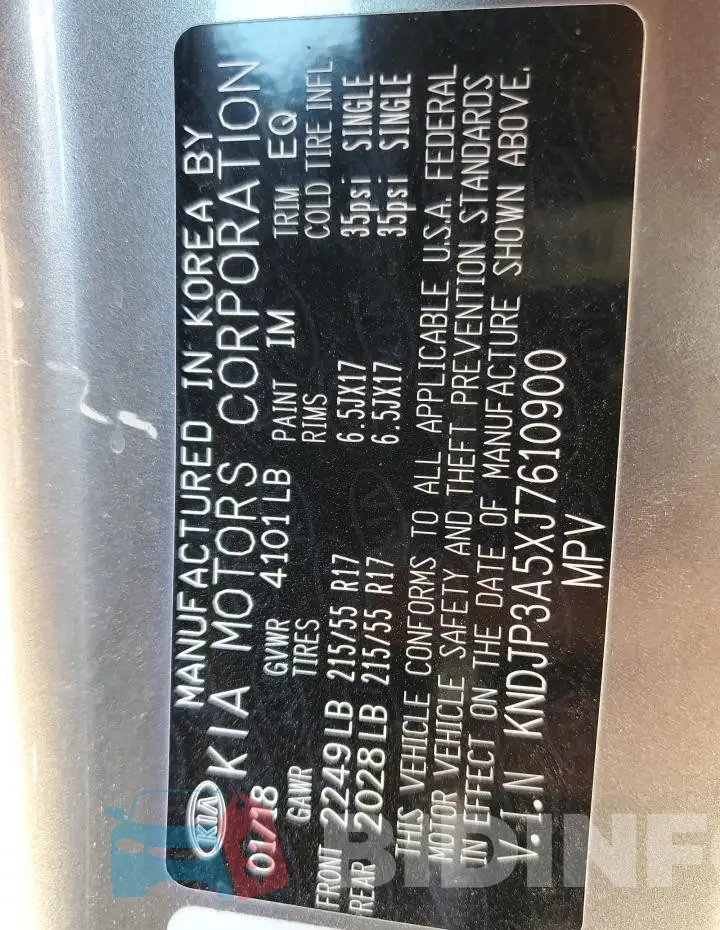 KNDJP3A5XJ7610900 Photo# 12