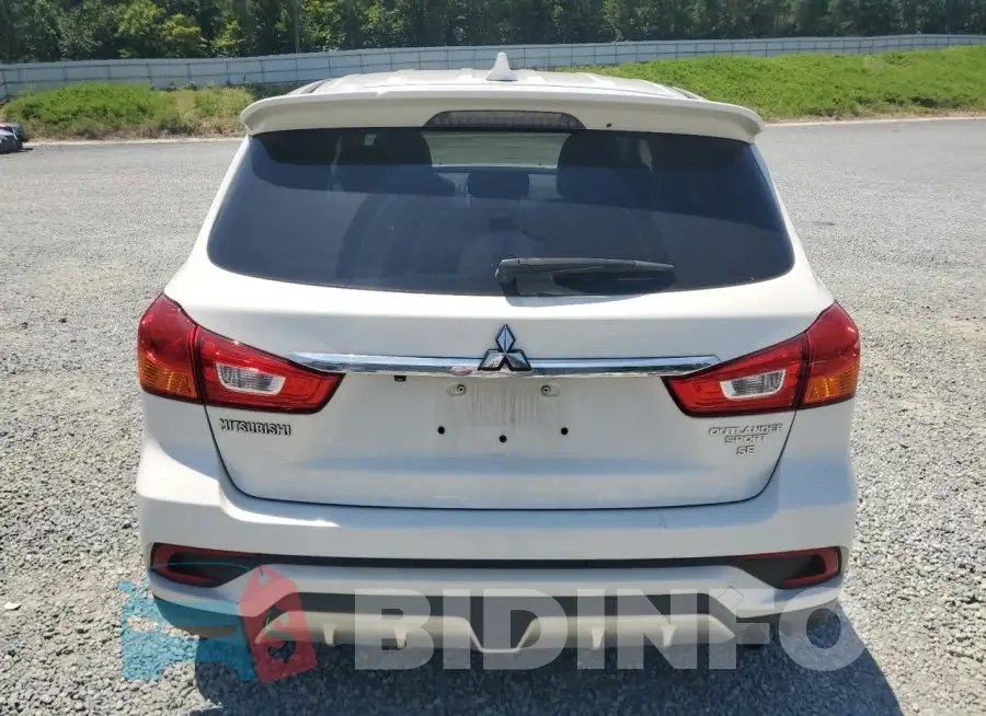 JA4AP3AW3JU017951 Photo# 6