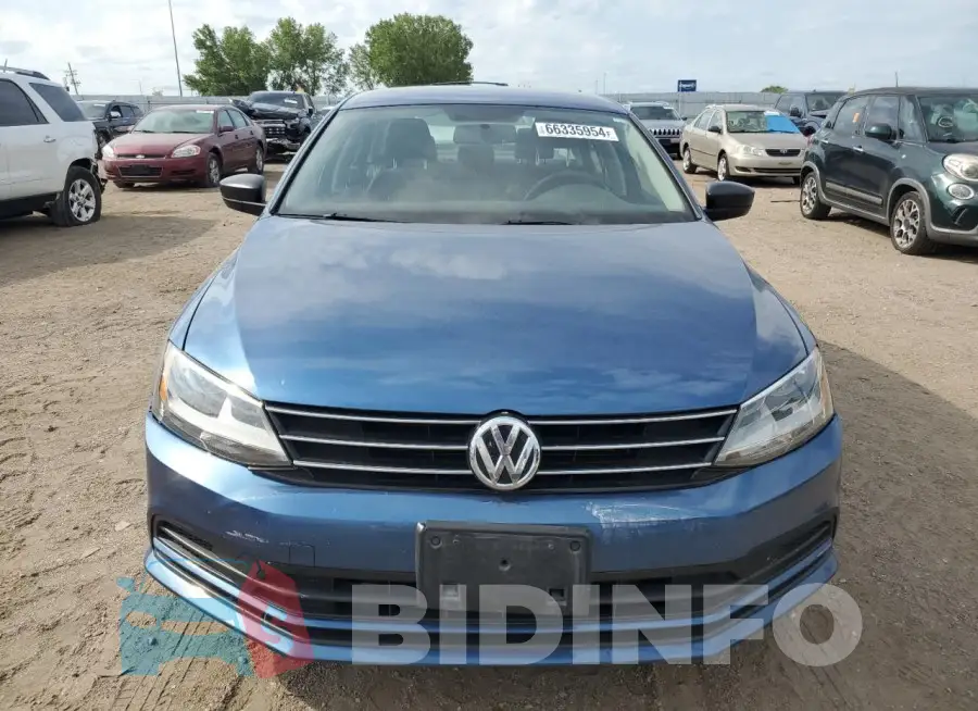 3VW267AJ5GM372655 Photo# 5