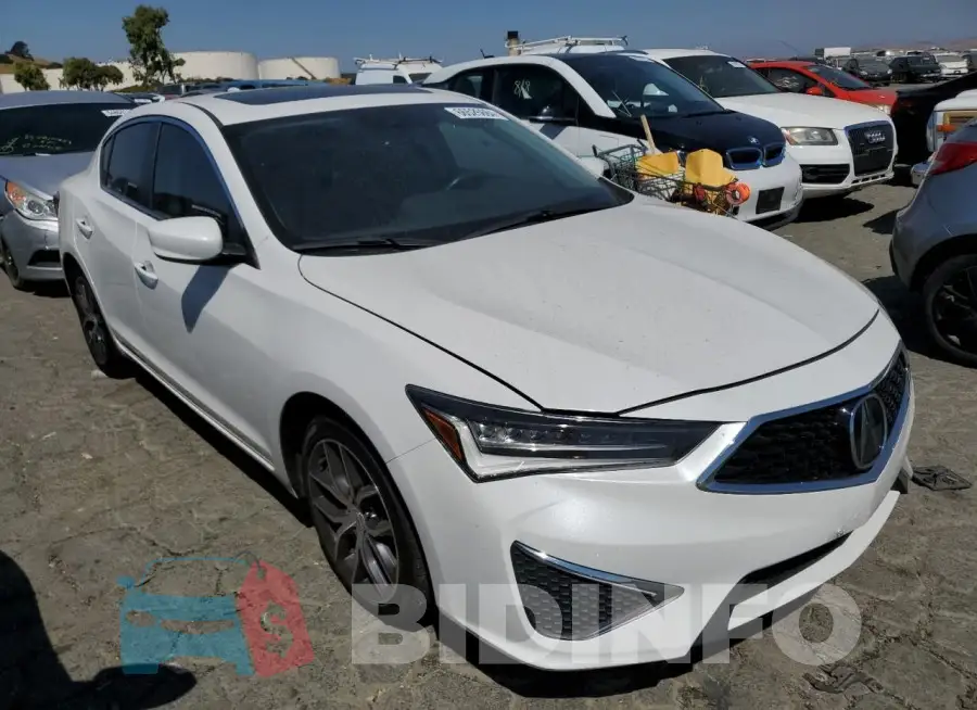 19UDE2F77MA010108 Photo# 4