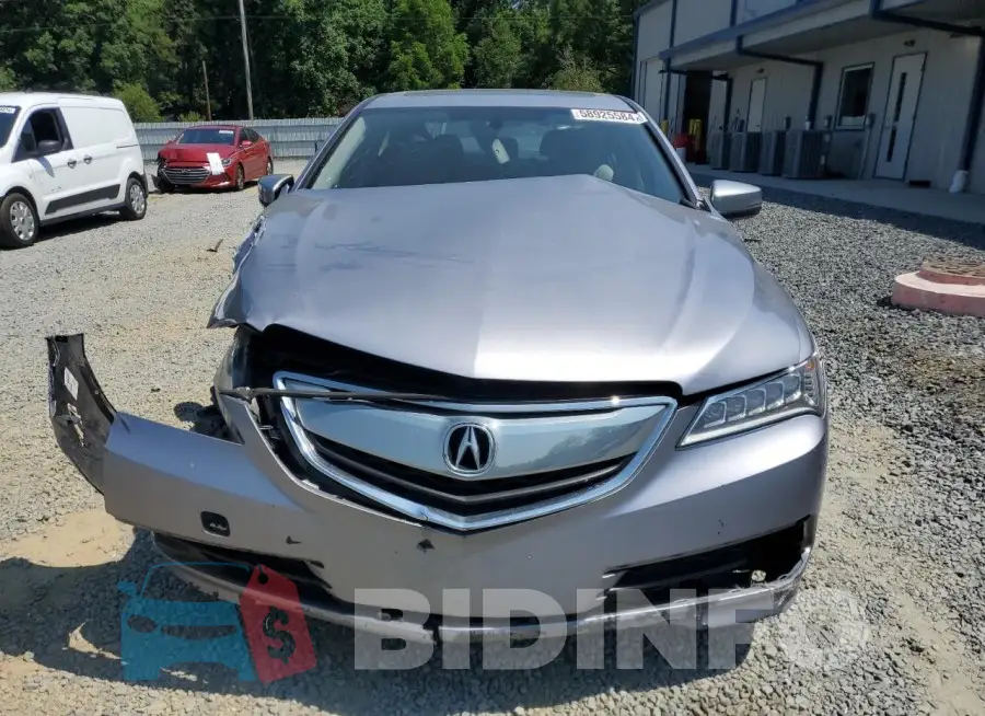 19UUB1F32FA017597 Photo# 5