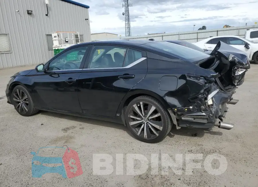 1N4BL4CV7KC171611 Photo# 2