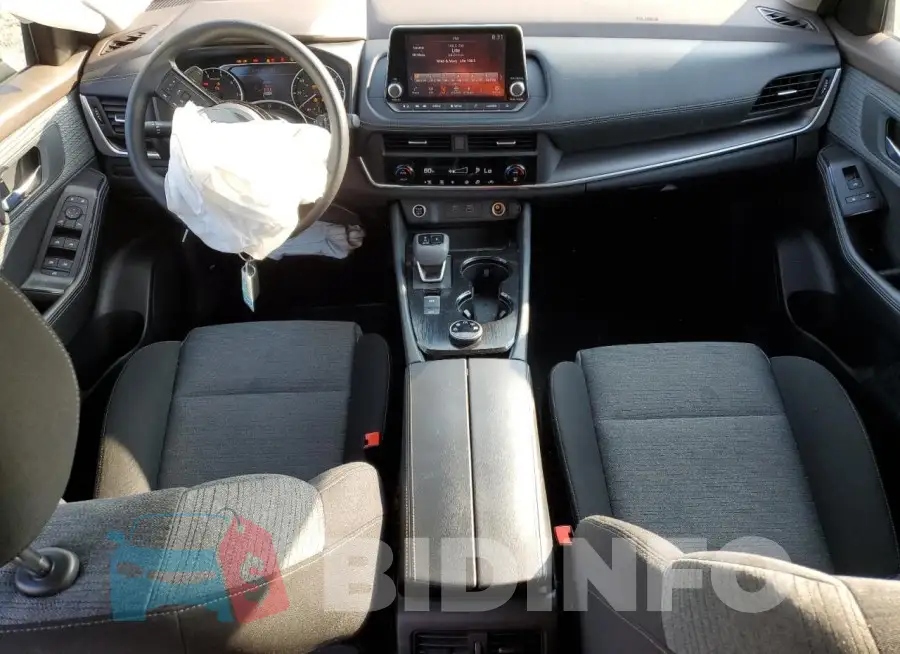 JN8BT3BBXPW477868 Photo# 8