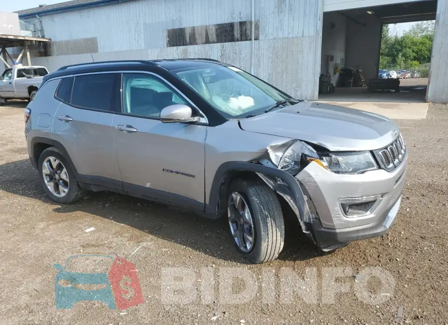 3C4NJDCB8LT209288 Photo# 4