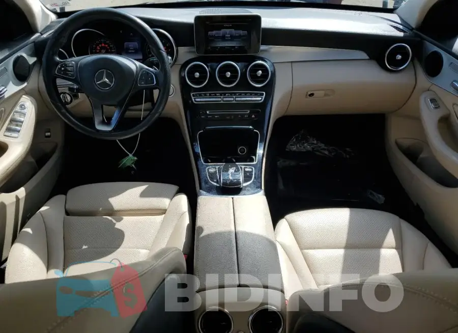55SWF4KBXGU137178 Photo# 8