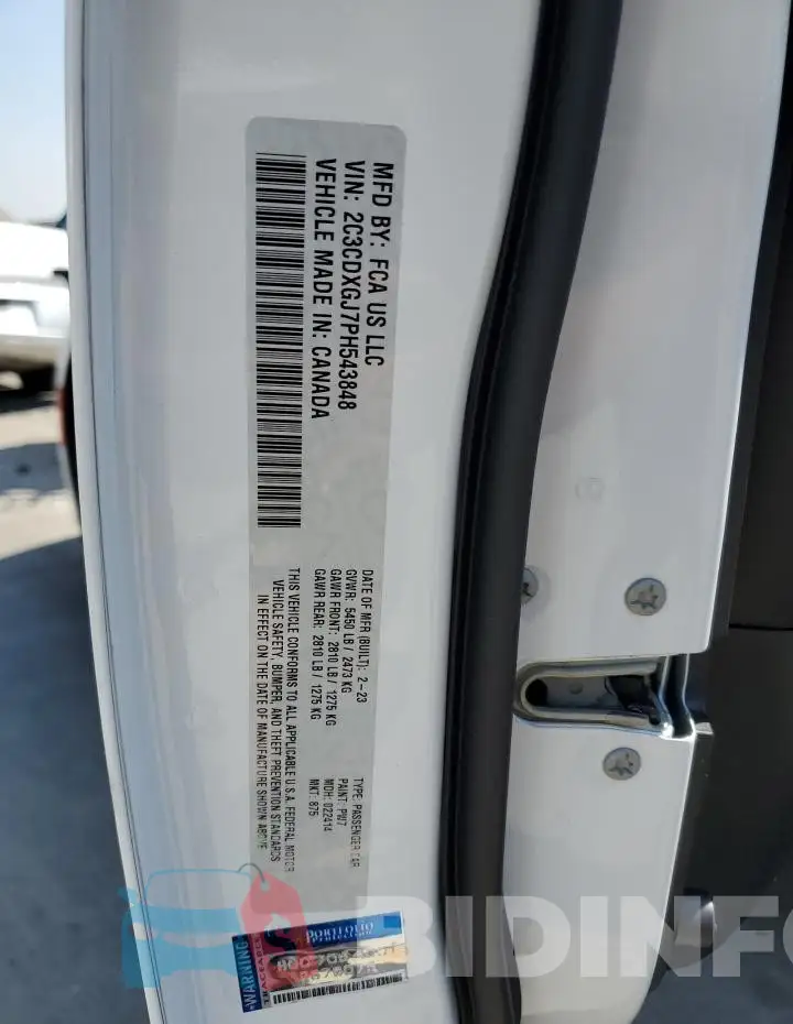 2C3CDXGJ7PH543848 Photo# 13
