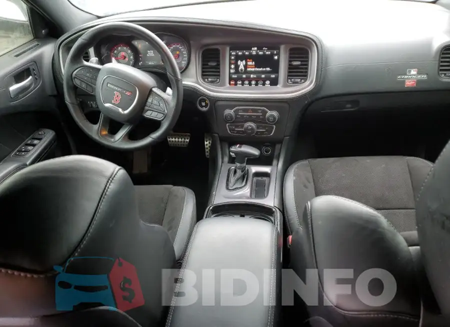 2C3CDXMGXNH184338 Photo# 8