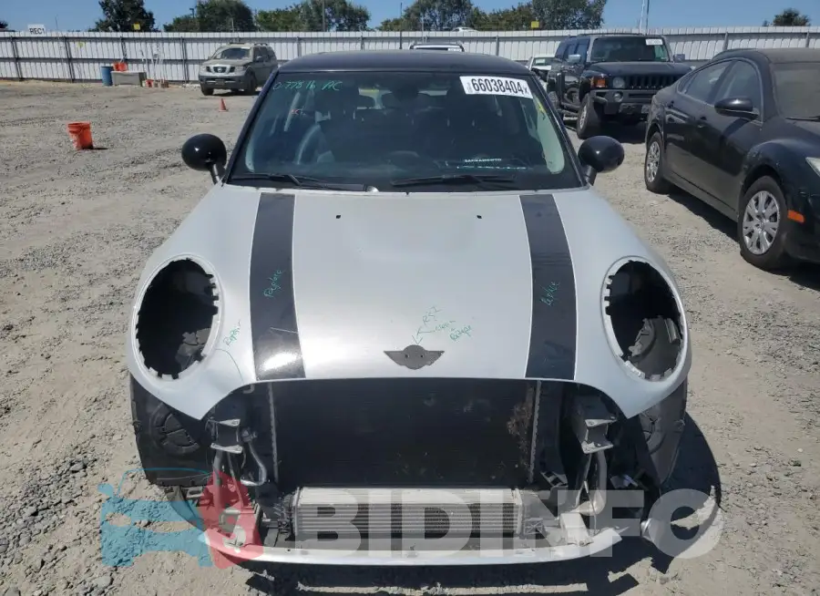 WMWXP5C57GT739306 Photo# 5