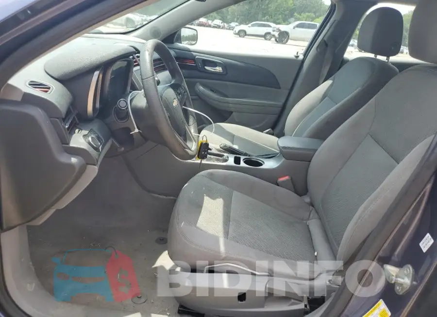 1G11B5SLXFF140381 Photo# 7