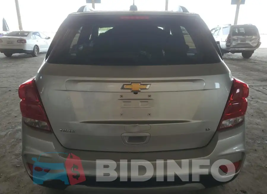 KL7CJLSB2KB857838 Photo# 6