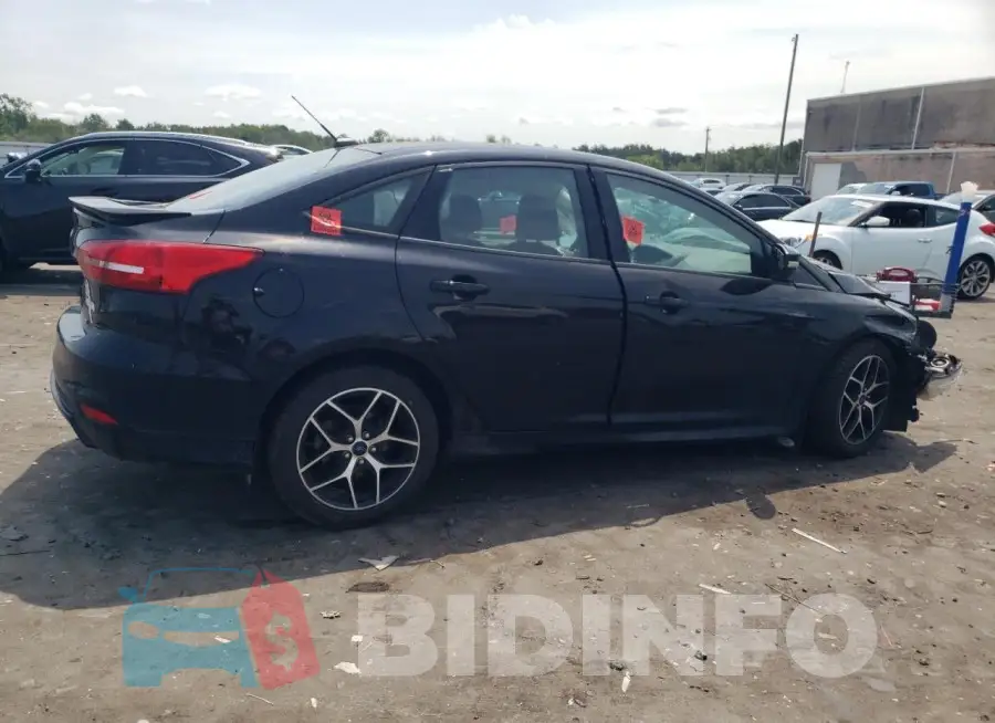 1FADP3F22GL206765 Photo# 3