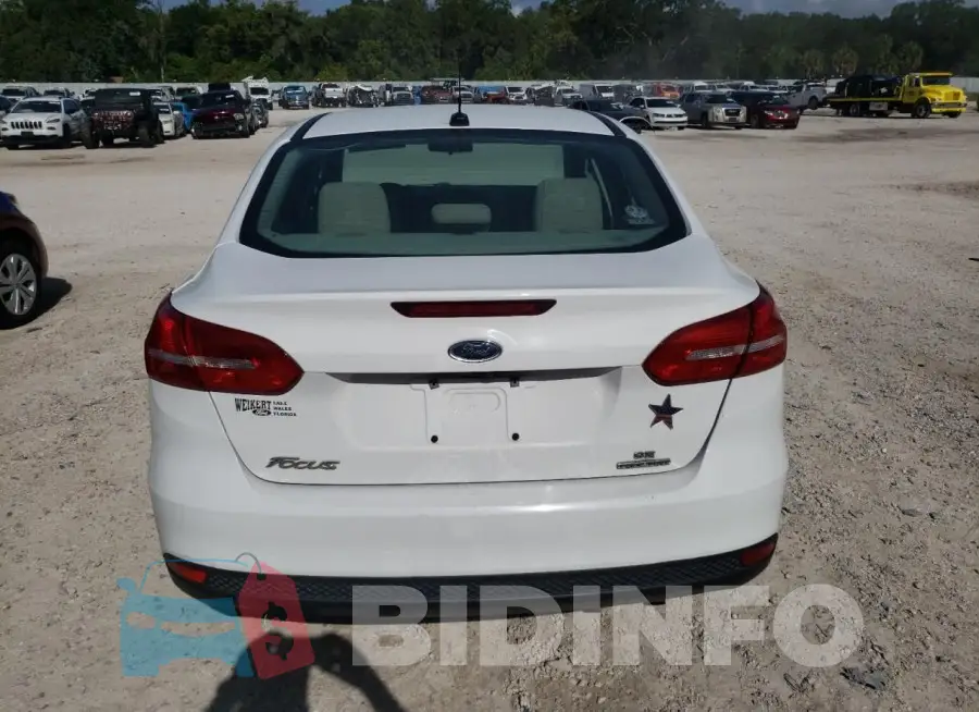 1FADP3F29GL300772 Photo# 6
