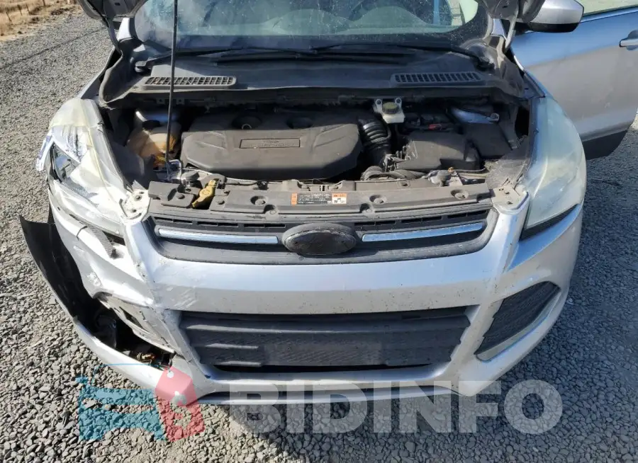 1FMCU0G90GUA13870 Photo# 12