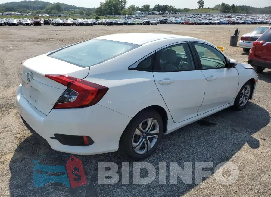 19XFC2F53HE069574 Photo# 3