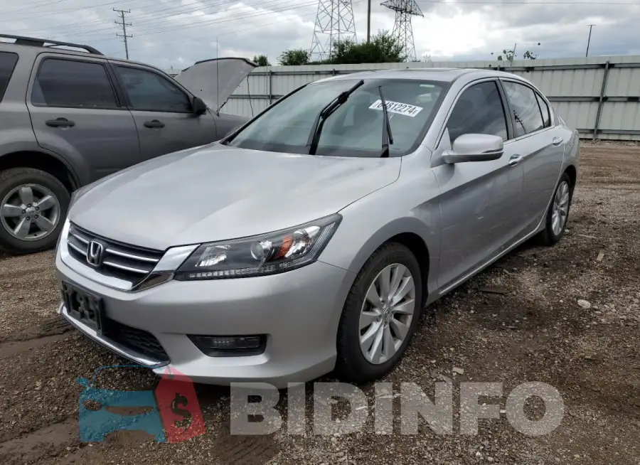 1HGCR2F77FA031172 Photo# 1