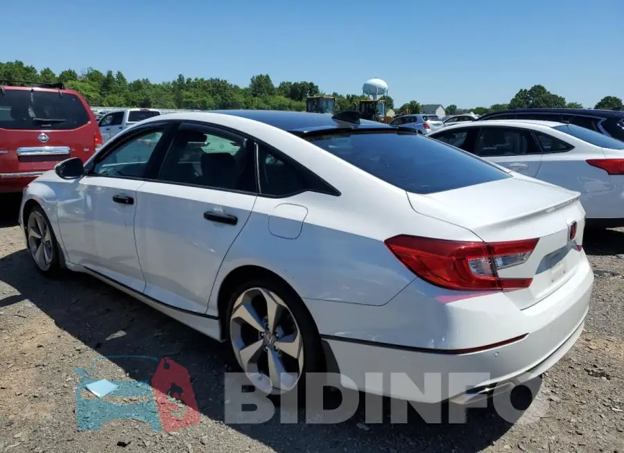 1HGCV2F93JA022572 Photo# 2