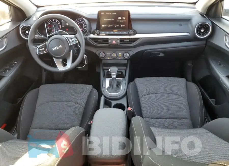 3KPF24AD5PE620650 Photo# 8