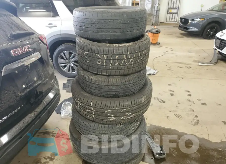 3GKALTEV7NL172364 Photo# 12