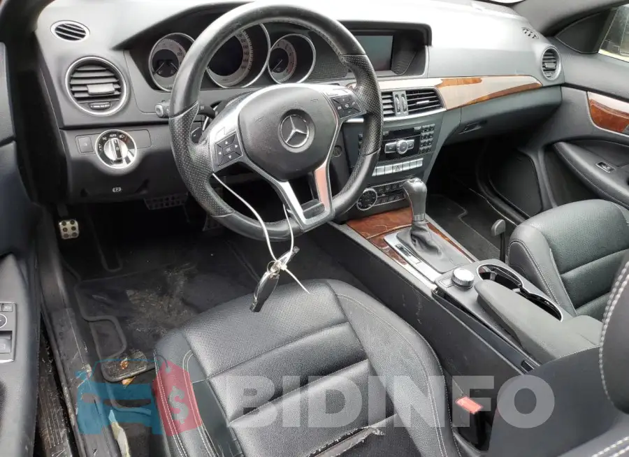 WDDGJ4HB8FG370188 Photo# 8