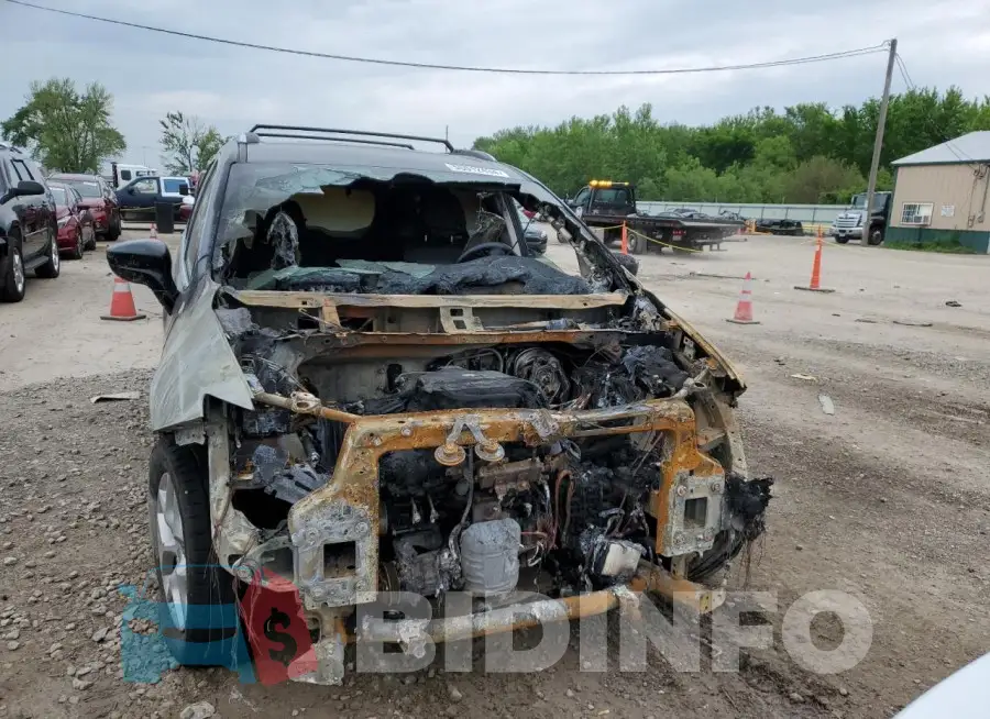 2C4RC1EG2JR291795 Photo# 5