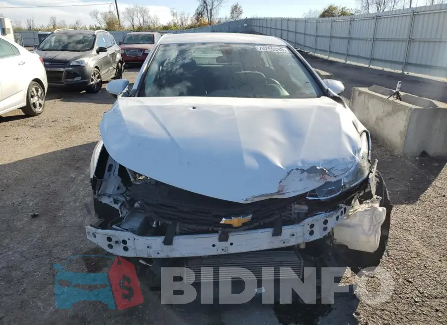 3G1BC5SM8HS557118 Photo# 5
