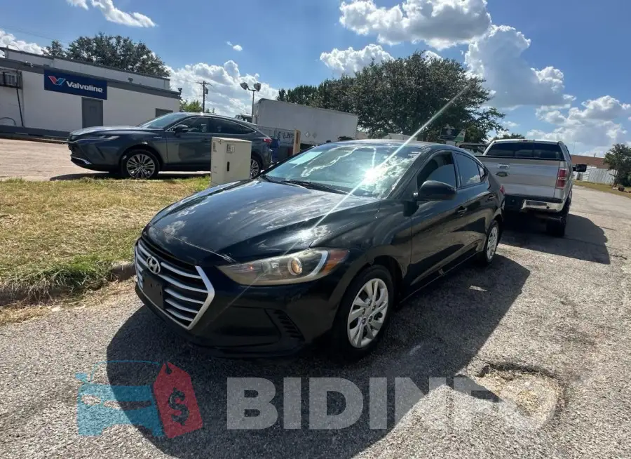 5NPD74LF4HH137896 Photo# 2