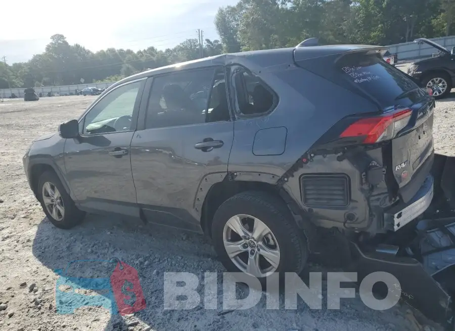2T3W1RFV3MC099429 Photo# 2