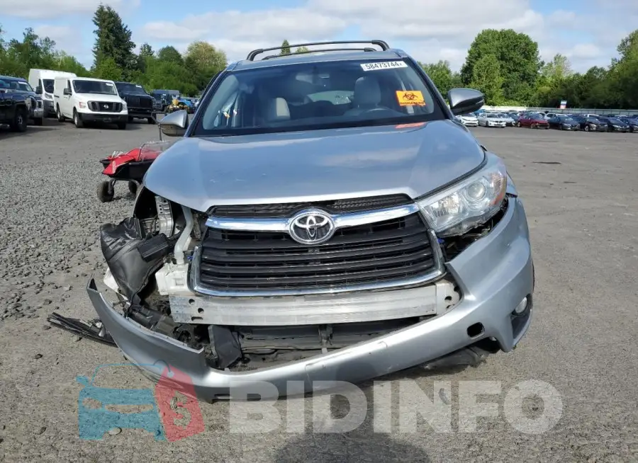 5TDJKRFH4FS224023 Photo# 5