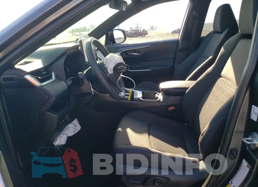 JTM16RFV1RD121877 Photo# 7