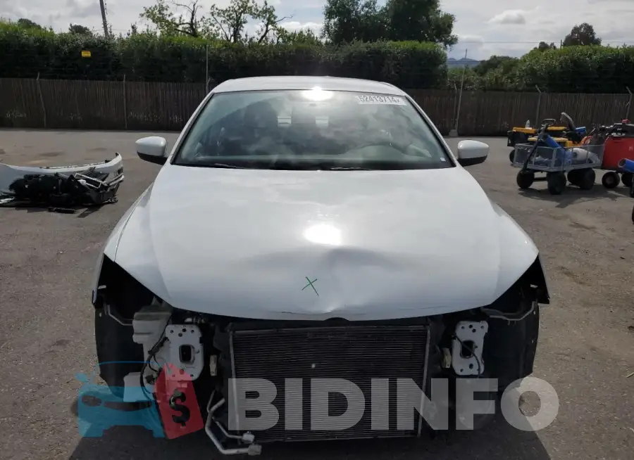 3VW2B7AJ3HM351459 Photo# 5