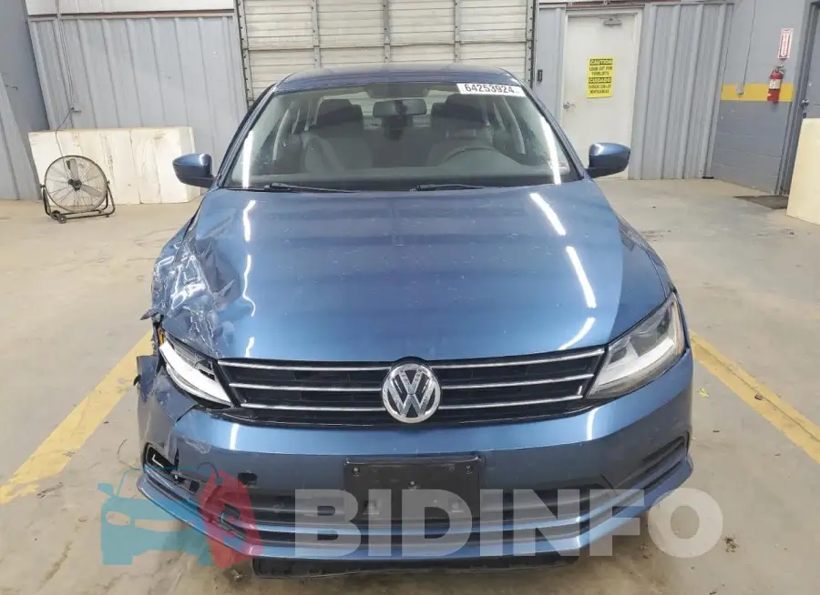 3VW2B7AJXHM227611 Photo# 5