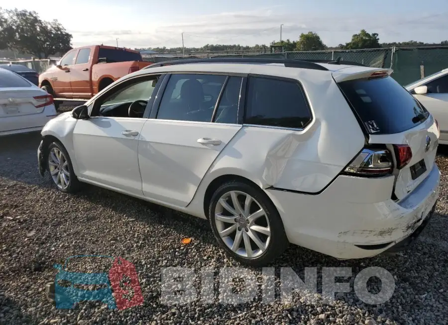 3VWCA7AU2FM518151 Photo# 2