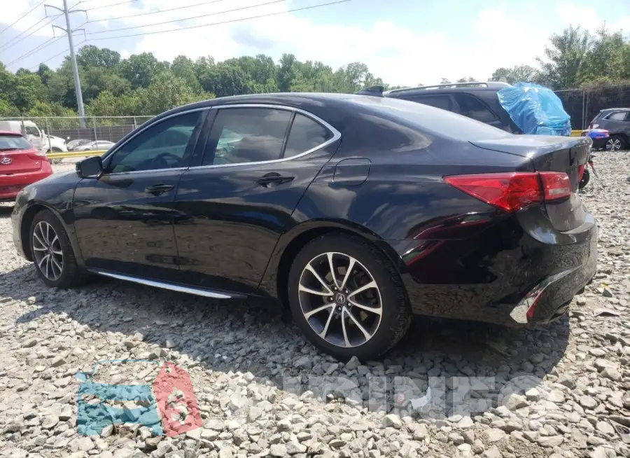 19UUB2F58JA007723 Photo# 2