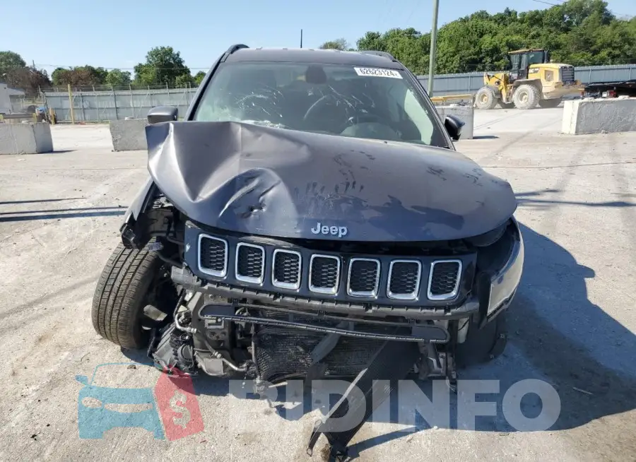 3C4NJDCB1LT126723 Photo# 5