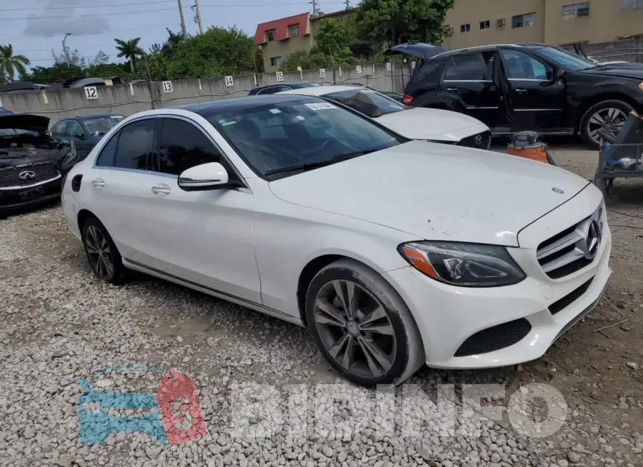 55SWF4KB6GU175264 Photo# 4