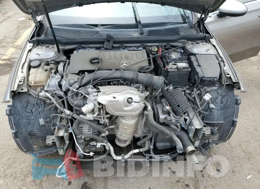 WDD3G4EB6KW002657 Photo# 11