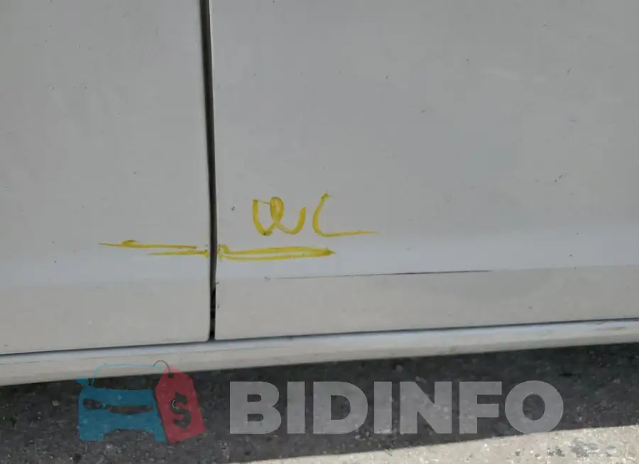 2C3CDXHG2JH156750 Photo# 12