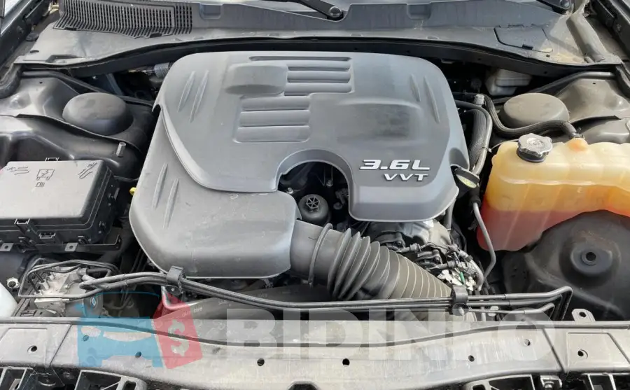 2C3CDXHG7FH726247 Photo# 7