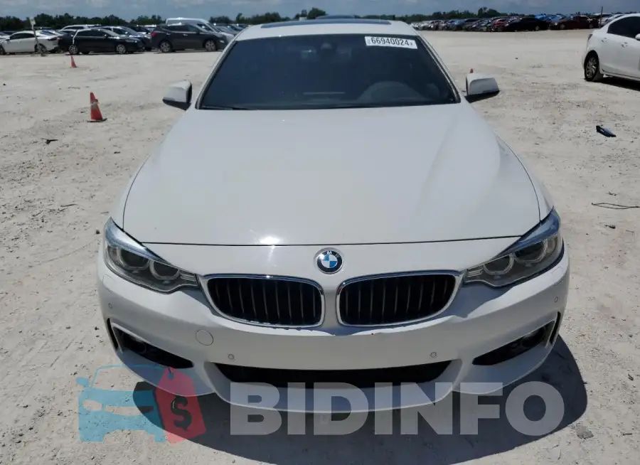 WBA4F7C39HG789618 Photo# 5
