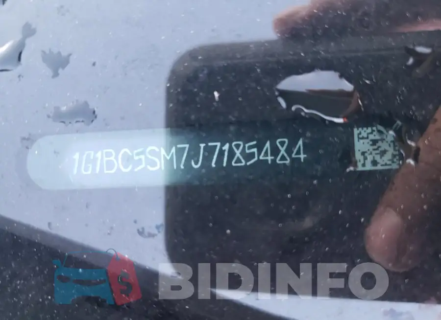 1G1BC5SM7J7185484 Photo# 12