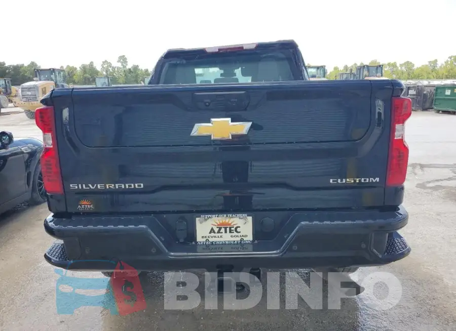 2GC4YME76R1143995 Photo# 6