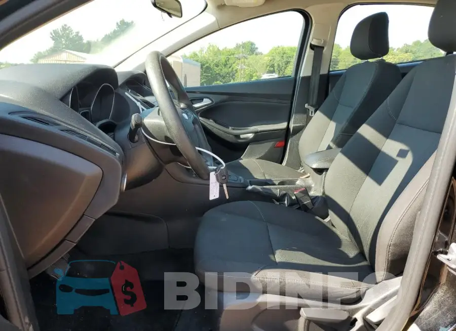 1FADP3F2XJL274822 Photo# 7