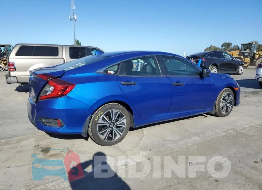 19XFC1F70HE016777 Photo# 3