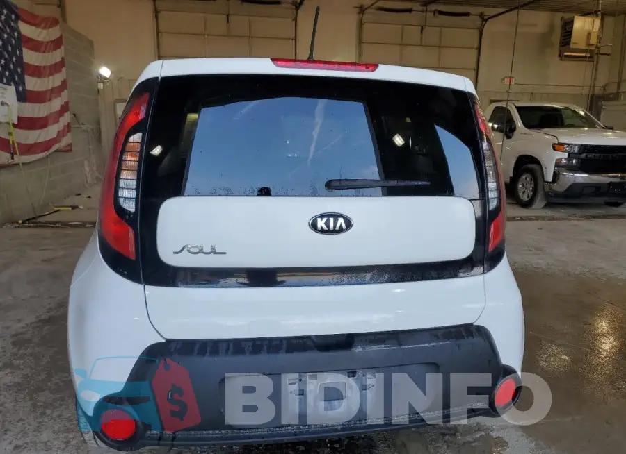KNDJN2A2XF7780140 Photo# 6